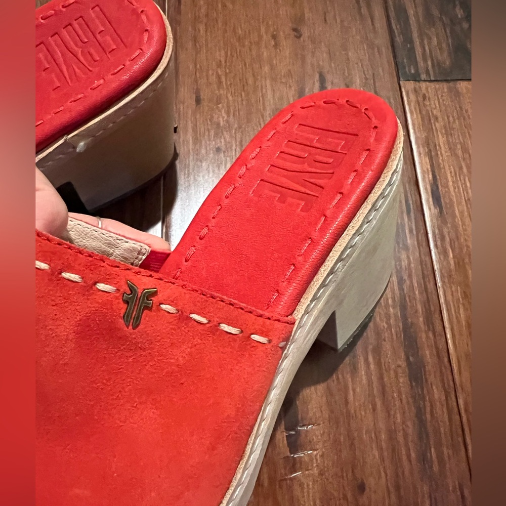 FRYE Hazel 2 Slide Red size 6.5 New Mule Wood Clogs - Picture 6 of 11